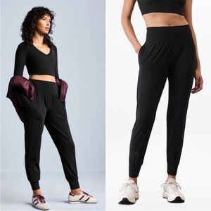 Athleta Salutation high rise jogger size XL Black